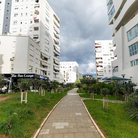 Tirana Contact Apartment Exterior foto